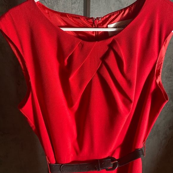 Studio one Elegant Dress - Picture 5 of 5